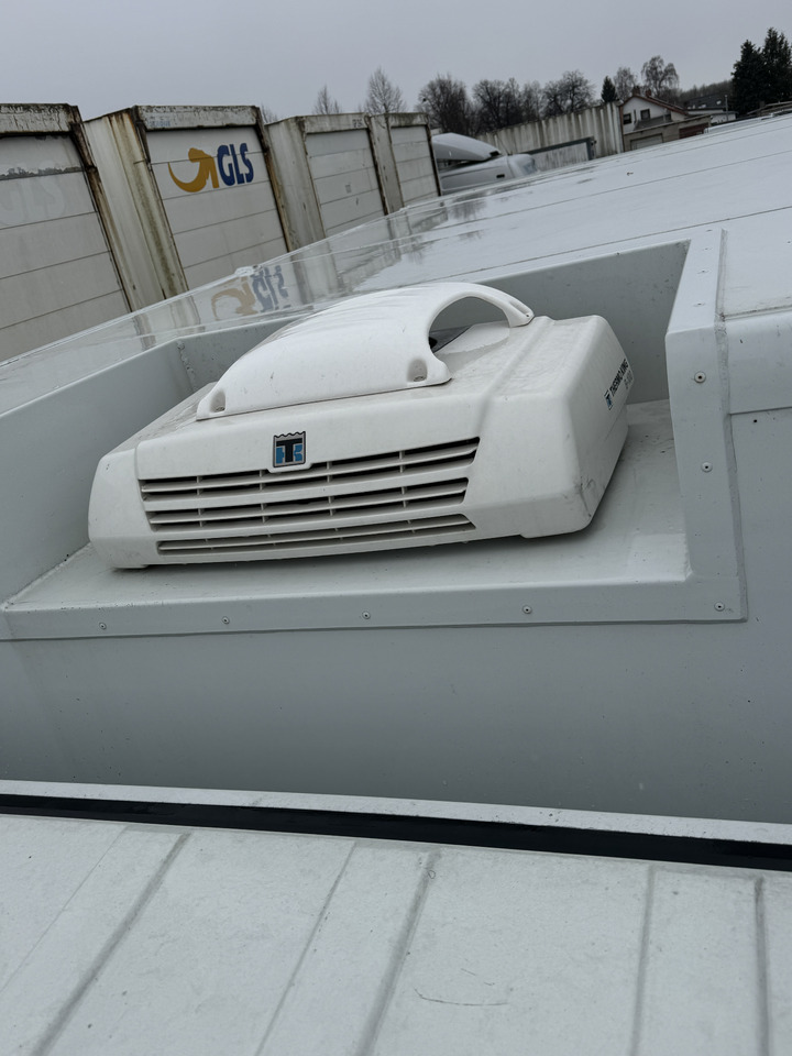 Refrigerator truck for transportation of food IVECO 80-190: picture 19