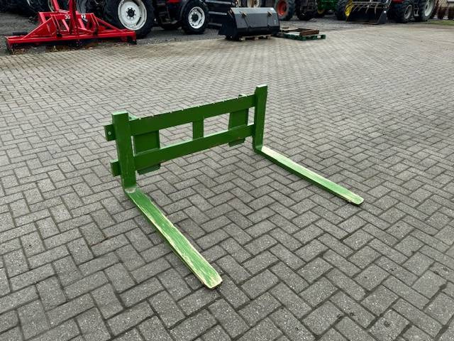 Fendt Palletvorken - Spare parts for Agricultural machinery: picture 1 Fendt Palletvorken - Spare parts for Agricultural machinery: picture 1