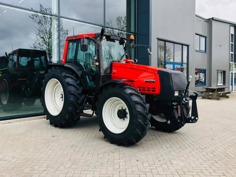 Valtra Valmet Zuidberg Fronthef - Farm tractor: picture 1 Valtra Valmet Zuidberg Fronthef - Farm tractor: picture 1