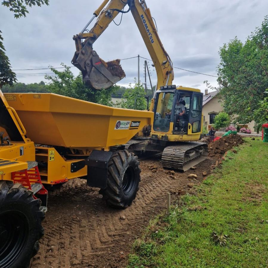 Komatsu PC138US-8 - Crawler excavator: picture 1 Komatsu PC138US-8 - Crawler excavator: picture 1