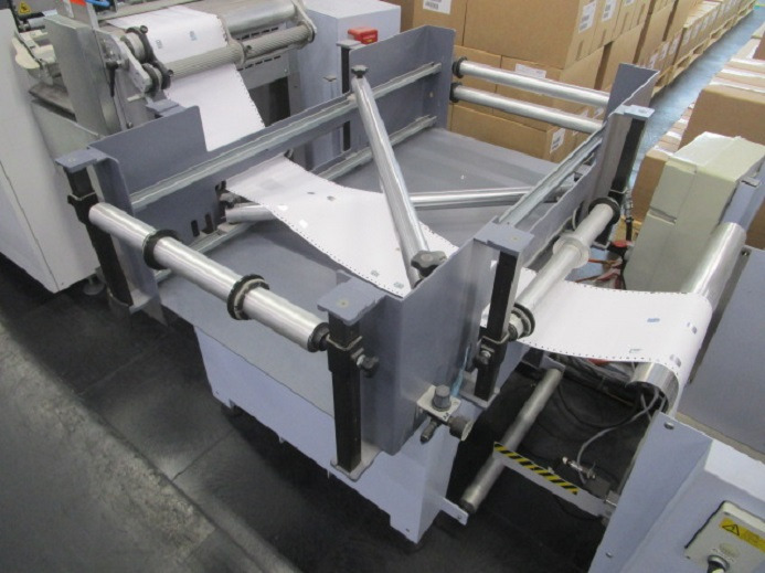 Printing machinery HUNKELER WEITERVERARBEITUNGSSTRASSE (Abwicklung, Stanzen, Wenden, Aufwicklung): picture 7 Printing machinery HUNKELER WEITERVERARBEITUNGSSTRASSE (Abwicklung, Stanzen, Wenden, Aufwicklung): picture 7