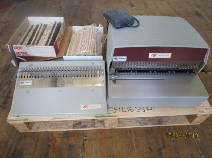 WIRO SCHLIESSMASCHINE GBC 112-PM-1 - Binding machine: picture 1 WIRO SCHLIESSMASCHINE GBC 112-PM-1 - Binding machine: picture 1