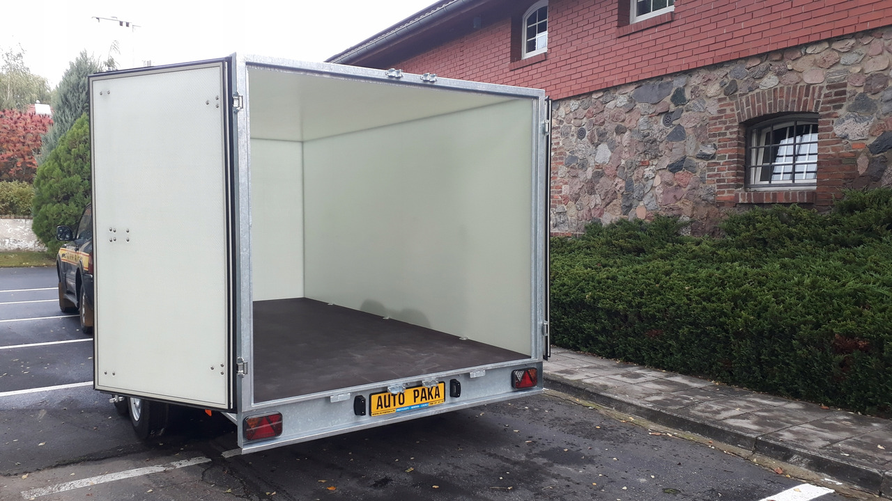 PRZYCZEPA KONTENER CARGO PAKA FURGON BOX 400 x 200 / CARGO CONTAINER TRAILER VAN BOX 400 x 200 - Closed box trailer: picture 5 PRZYCZEPA KONTENER CARGO PAKA FURGON BOX 400 x 200 / CARGO CONTAINER TRAILER VAN BOX 400 x 200 - Closed box trailer: picture 5