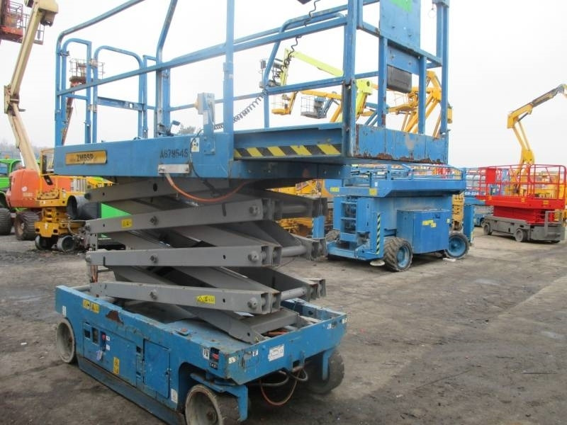 Genie GS 2646 - Scissor lift: picture 4 Genie GS 2646 - Scissor lift: picture 4