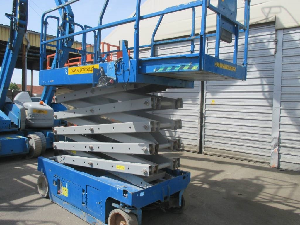 Scissor lift Genie GS 3246: picture 8