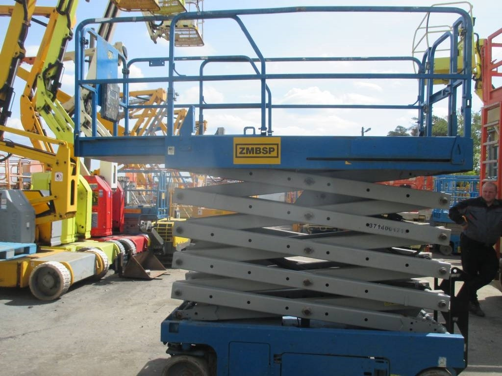 Scissor lift Genie GS 3246: picture 5