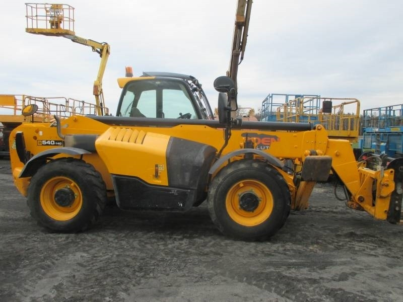 JCB 540-140 - Telescopic handler: picture 2 JCB 540-140 - Telescopic handler: picture 2
