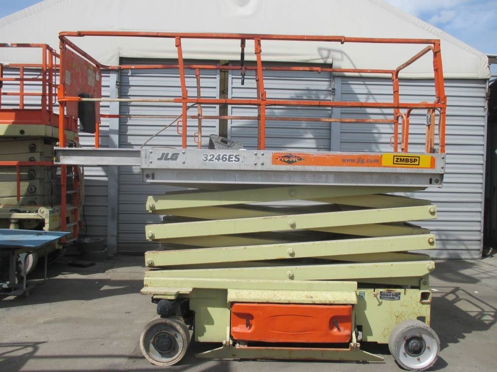 JLG 3246 ES - Scissor lift: picture 1 JLG 3246 ES - Scissor lift: picture 1