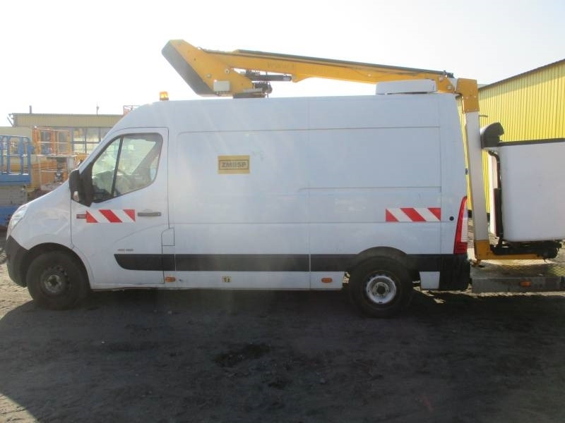 VERSALIFT TIME ETL32 - Truck mounted aerial platform: picture 3 VERSALIFT TIME ETL32 - Truck mounted aerial platform: picture 3