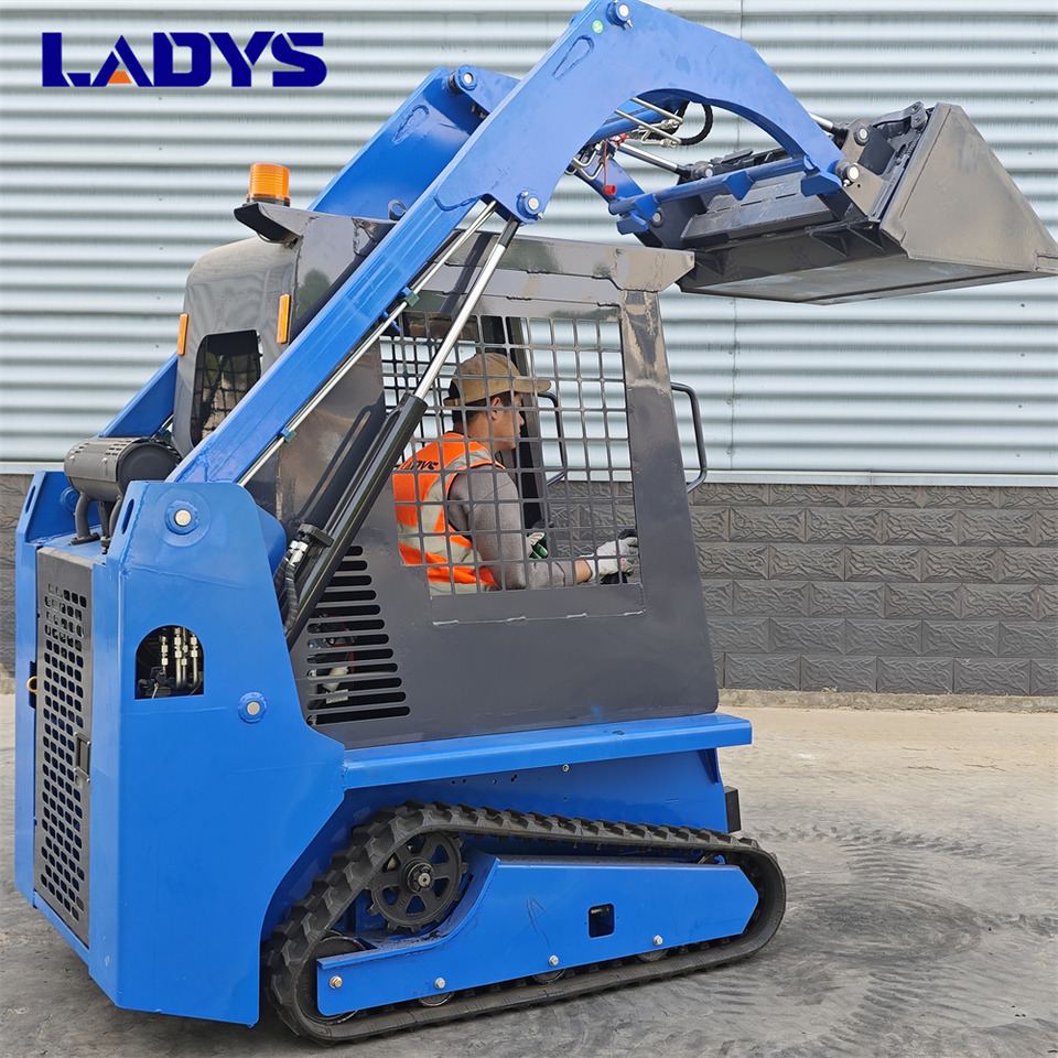 LADYS LADYS LA670 Mini Small Skid Steer Loader Compact Track Diesel Mini Skid Steer Loader For Sale With Small Mini Skid Steer Attachments 4 In 1 Bucket - Skid steer loader: picture 3 LADYS LADYS LA670 Mini Small Skid Steer Loader Compact Track Diesel Mini Skid Steer Loader For Sale With Small Mini Skid Steer Attachments 4 In 1 Bucket - Skid steer loader: picture 3