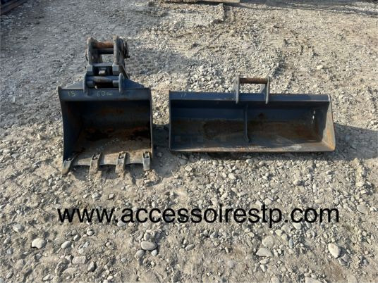 Attache rapide et godets volvo S40 - Excavator bucket: picture 1 Attache rapide et godets volvo S40 - Excavator bucket: picture 1