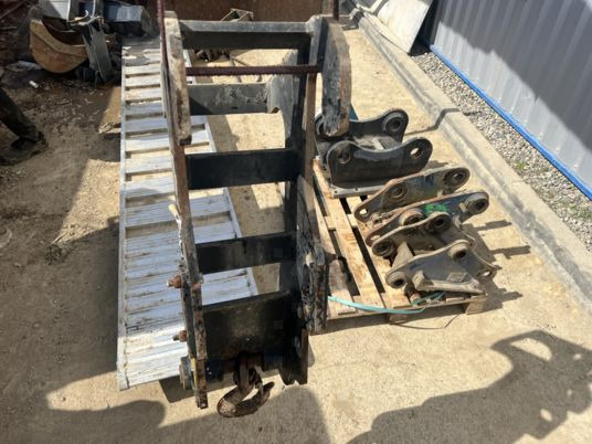 Dieci BUB2448 - Attachment for Material handling equipment: picture 5 Dieci BUB2448 - Attachment for Material handling equipment: picture 5