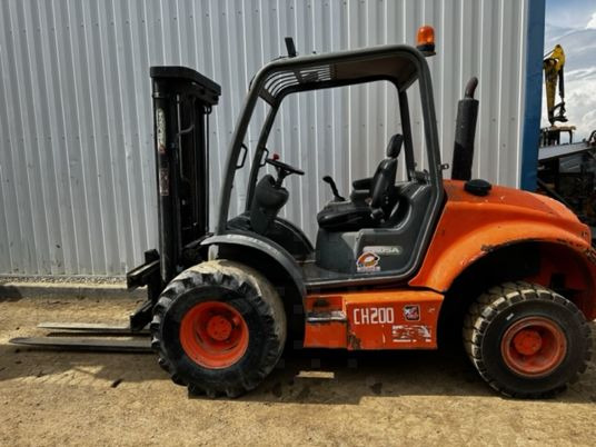 Ausa C200HX4 - 4x4 à 16500€ HT - Forklift: picture 5 Ausa C200HX4 - 4x4 à 16500€ HT - Forklift: picture 5