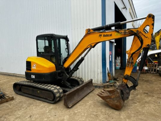 Bobcat E50 - Mini excavator: picture 1 Bobcat E50 - Mini excavator: picture 1
