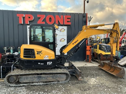 Bobcat E50 à 27 900 € HT - Mini excavator: picture 1 Bobcat E50 à 27 900 € HT - Mini excavator: picture 1