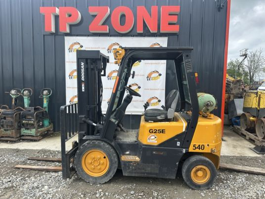 LPG forklift Doosan G25E à 10500 € HT: picture 7