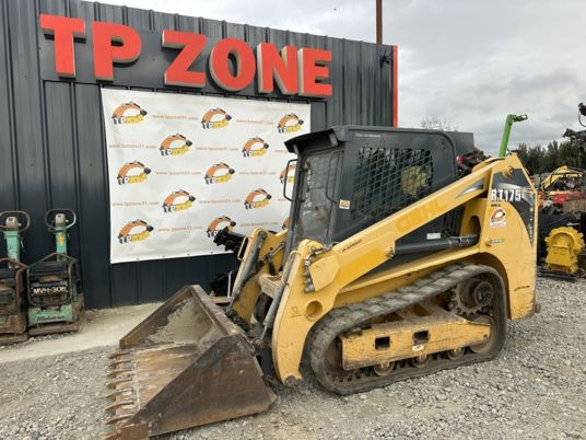 Compact track loader Gehl RT175 High Flow Joystick Clim à 29900 € HT: picture 9 Compact track loader Gehl RT175 High Flow Joystick Clim à 29900 € HT: picture 9