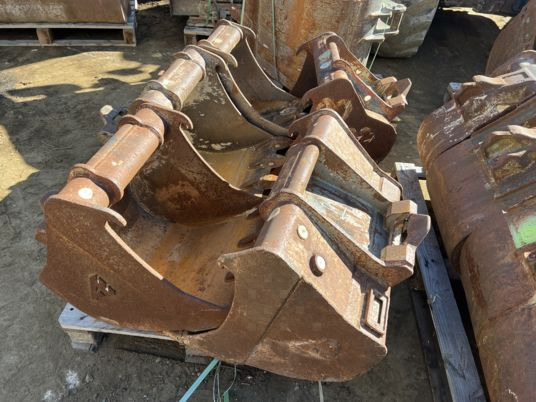 Godet arden QA11 - Excavator bucket: picture 4 Godet arden QA11 - Excavator bucket: picture 4