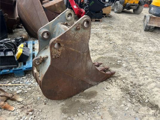 Godet de 40 cms - axe 60 mm - Bucket: picture 2 Godet de 40 cms - axe 60 mm - Bucket: picture 2