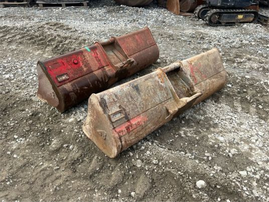 Godet de curage - Arden QA10 - QA11 - Excavator bucket: picture 5 Godet de curage - Arden QA10 - QA11 - Excavator bucket: picture 5