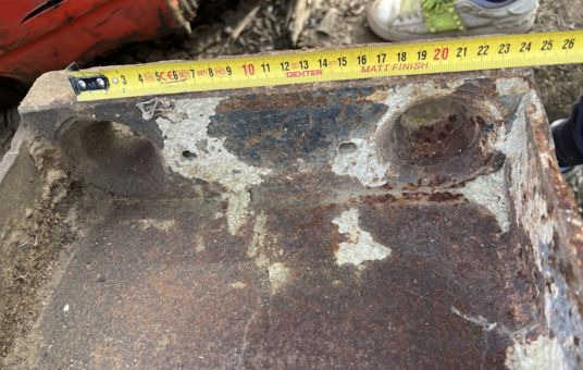 Godet de tranchée attache Volvo EC55 - Excavator bucket: picture 5 Godet de tranchée attache Volvo EC55 - Excavator bucket: picture 5