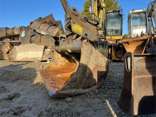 Godet inclinable Volvo S50 - Excavator bucket: picture 4 Godet inclinable Volvo S50 - Excavator bucket: picture 4