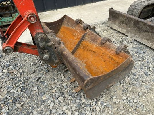 Mini excavator Kubota U36-4 à 26500 € HT: picture 9