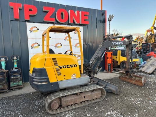 Mini excavator Volvo EC25 à 14 900 € HT: picture 17 Mini excavator Volvo EC25 à 14 900 € HT: picture 17