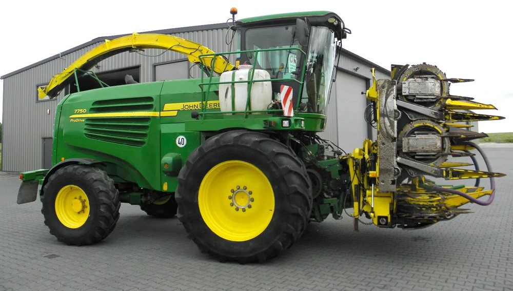 John Deere 7750 ProDrive 2008 Rok, +Kemper 375, +podbieracz do traw, Nie Malowany, Stan Bardzo Dobry - Forage harvester: picture 5 John Deere 7750 ProDrive 2008 Rok, +Kemper 375, +podbieracz do traw, Nie Malowany, Stan Bardzo Dobry - Forage harvester: picture 5