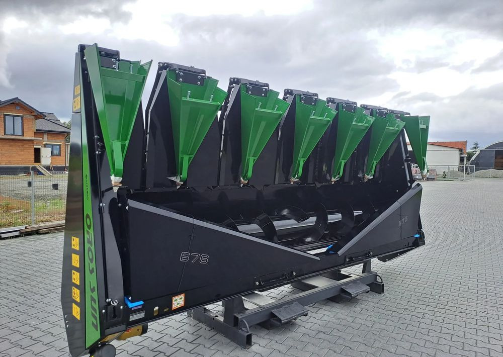 Oros Oros SUN 676 6 rzędowy, Nowe Przystawki do zbioru Słonecznika - Sunflower header: picture 2 Oros Oros SUN 676 6 rzędowy, Nowe Przystawki do zbioru Słonecznika - Sunflower header: picture 2