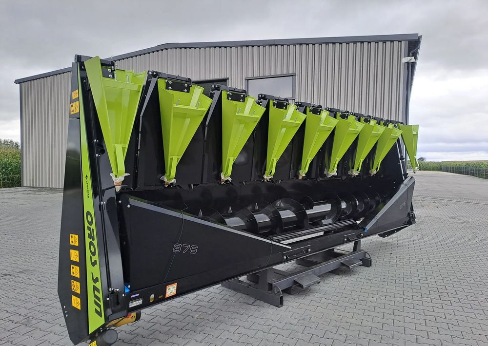 Oros Oros SUN 876 8 rzędowy, Nowe Przystawki do zbioru słonecznika - Sunflower header: picture 5 Oros Oros SUN 876 8 rzędowy, Nowe Przystawki do zbioru słonecznika - Sunflower header: picture 5