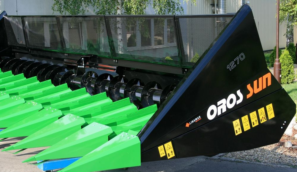 Oros SUN 1276 12 rzędowy, Nowe przystawki do Zbioru Słonecznika - Sunflower header: picture 4 Oros SUN 1276 12 rzędowy, Nowe przystawki do Zbioru Słonecznika - Sunflower header: picture 4