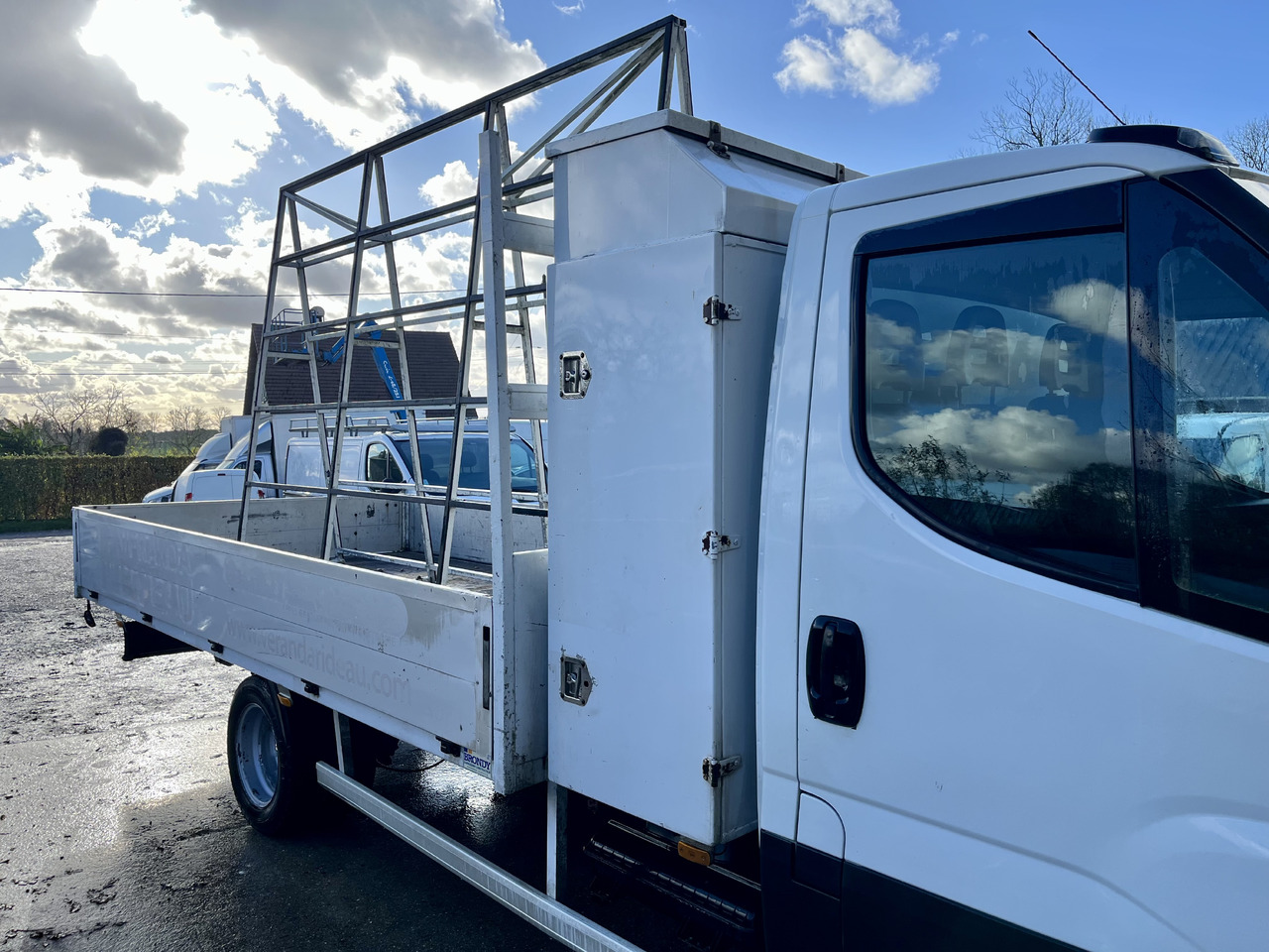 IVECO Daily 35-180 35c18 plateau - Flatbed van: picture 5 IVECO Daily 35-180 35c18 plateau - Flatbed van: picture 5