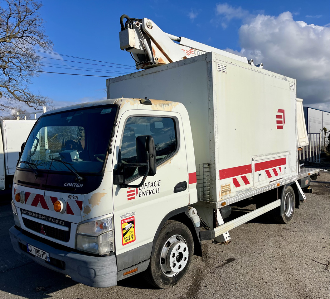 Mitsubishi Canter 7c15 - Truck mounted aerial platform: picture 1 Mitsubishi Canter 7c15 - Truck mounted aerial platform: picture 1