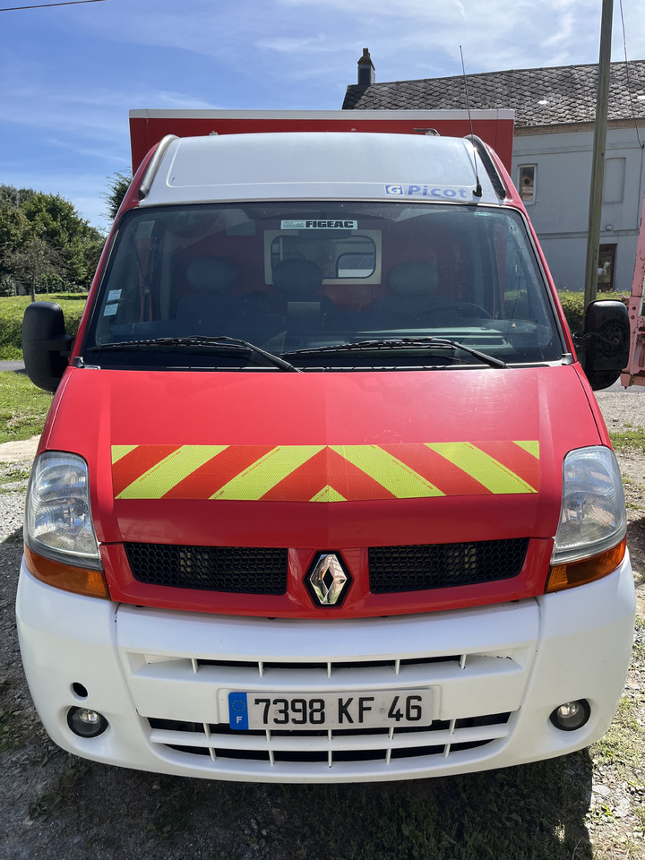 RENAULT Master 2L5 dci120cv - Ambulance: picture 2 RENAULT Master 2L5 dci120cv - Ambulance: picture 2