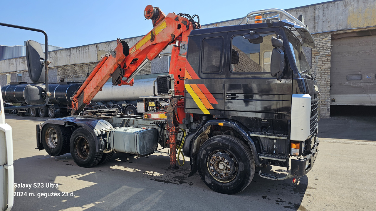 Scania 113.360 6x2 - Tractor unit: picture 4 Scania 113.360 6x2 - Tractor unit: picture 4