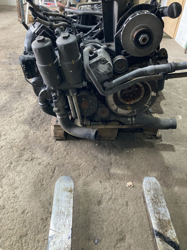 Mercedes-Benz Mercedes Motor OM 457 HLA Citaro EEV OM457HLA Claas 457.959 457959 - Engine for Bus: picture 2 Mercedes-Benz Mercedes Motor OM 457 HLA Citaro EEV OM457HLA Claas 457.959 457959 - Engine for Bus: picture 2