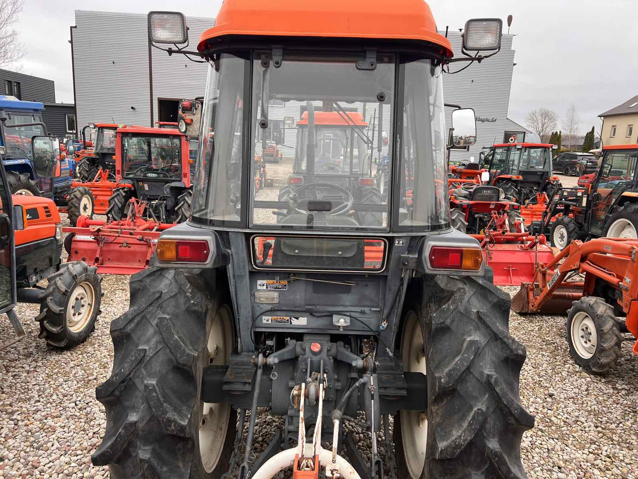 Kubota GL470 - Farm tractor: picture 3 Kubota GL470 - Farm tractor: picture 3