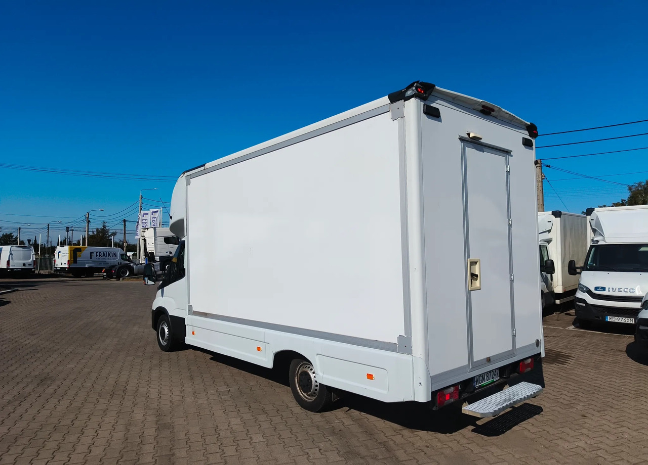 IVECO DAILY 35S14 - Box van: picture 4 IVECO DAILY 35S14 - Box van: picture 4