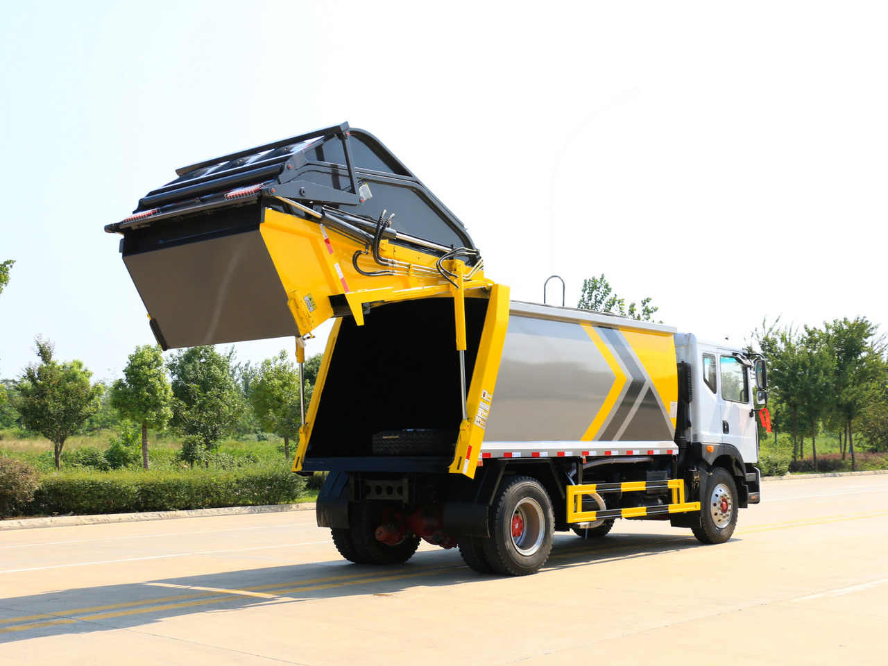 New Garbage truck Sinotruk Howo new truck: picture 6