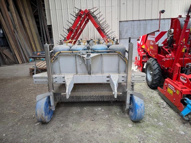 BAILLY 1600 - Garden equipment: picture 2 BAILLY 1600 - Garden equipment: picture 2