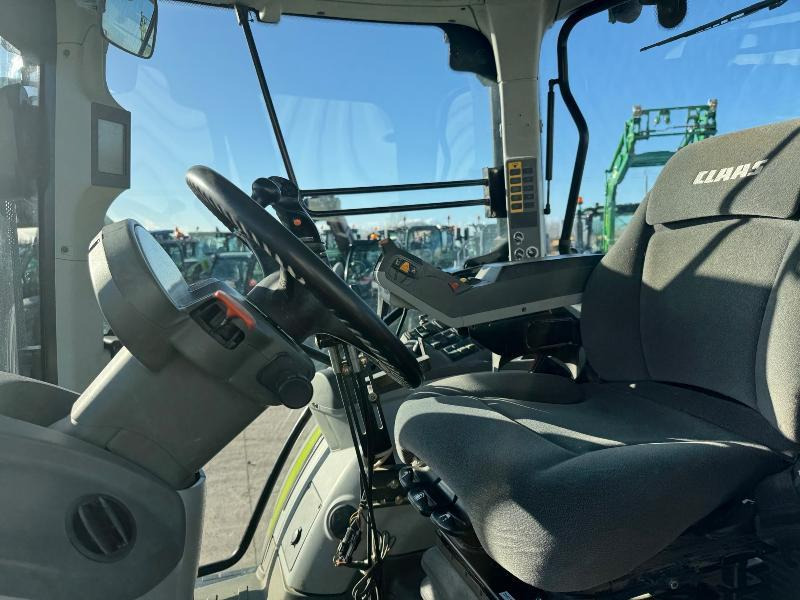 CLAAS ARION 520 on lease CLAAS ARION 520: picture 7