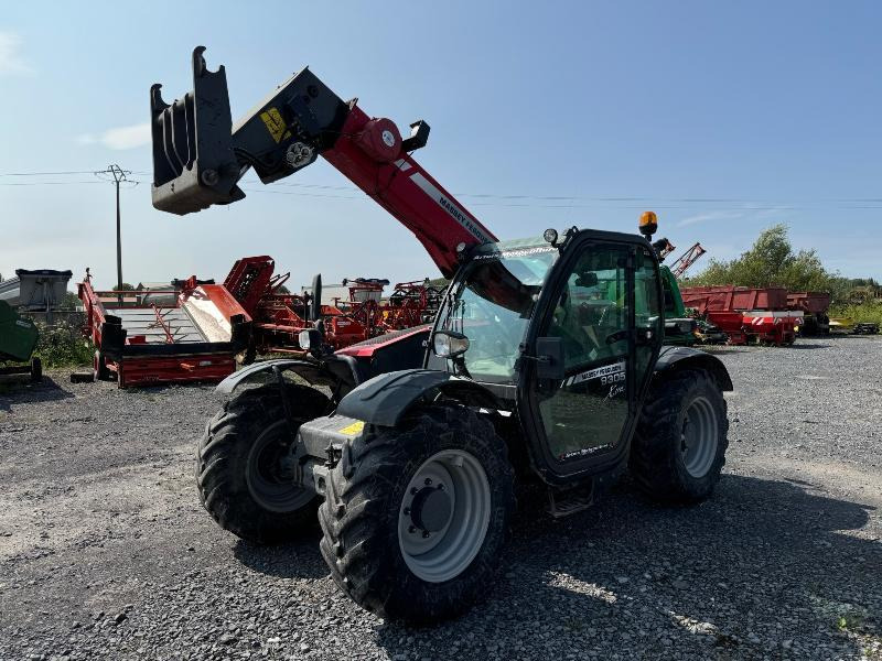 MASSEY-FERGUSON 9305 XTRA - Telescopic handler: picture 1 MASSEY-FERGUSON 9305 XTRA - Telescopic handler: picture 1