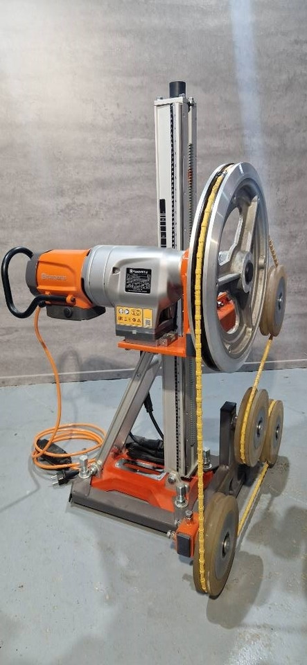 Husqvarna KS 40E - Tool/ Equipment: picture 2 Husqvarna KS 40E - Tool/ Equipment: picture 2