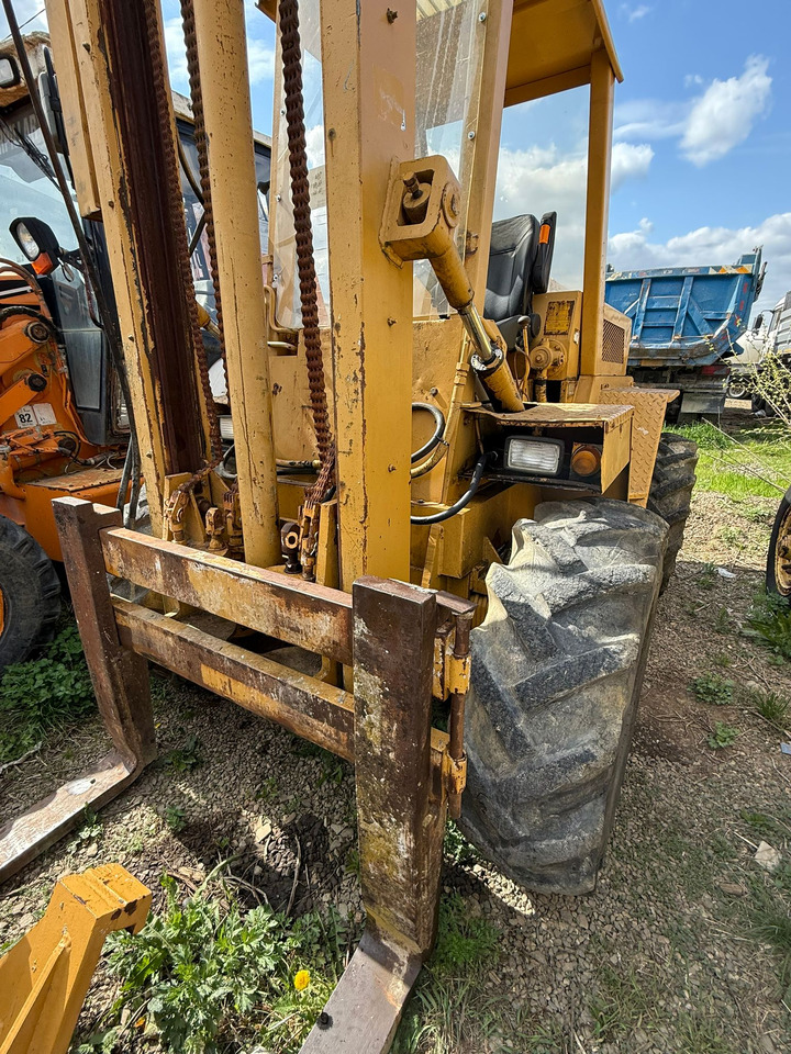 BROBUS BH40 STACKER - Diesel forklift: picture 4 BROBUS BH40 STACKER - Diesel forklift: picture 4