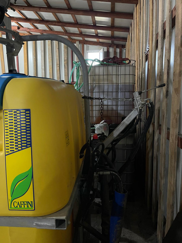 CAFFINI PUNTAROSA 1000 HERBICIDE PUMP - Tractor mounted sprayer: picture 3 CAFFINI PUNTAROSA 1000 HERBICIDE PUMP - Tractor mounted sprayer: picture 3