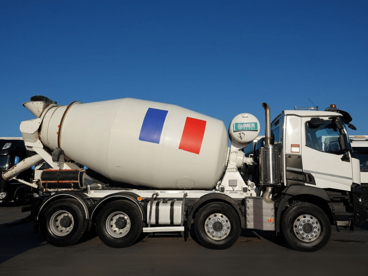 Renault C 430 8×4 Beton Mixer 9m3, TOP !!! - Concrete mixer truck: picture 5 Renault C 430 8×4 Beton Mixer 9m3, TOP !!! - Concrete mixer truck: picture 5
