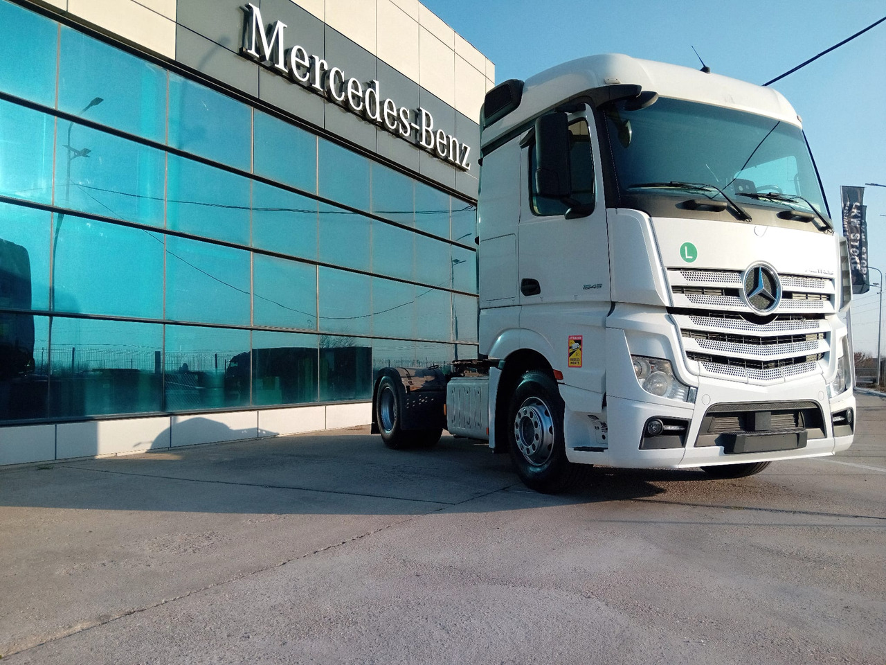 Mercedes-Benz Actros 1845 LS, TOP !!! - Tractor unit: picture 4 Mercedes-Benz Actros 1845 LS, TOP !!! - Tractor unit: picture 4