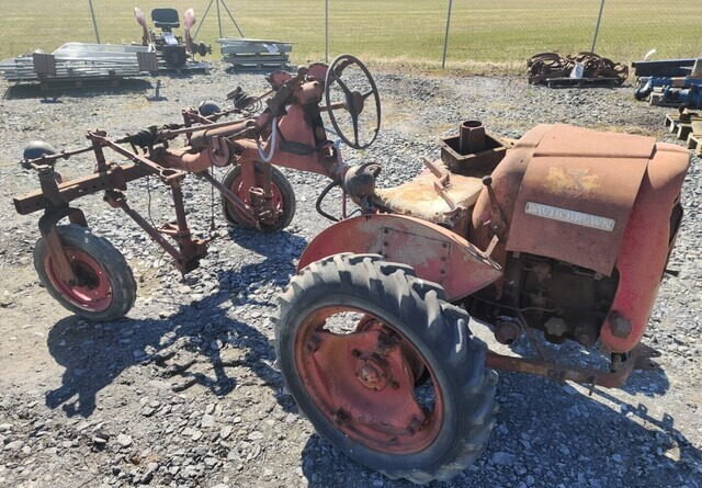 David Brown 2D TRAKTORI - HARVINAISUUS - Farm tractor: picture 5 David Brown 2D TRAKTORI - HARVINAISUUS - Farm tractor: picture 5