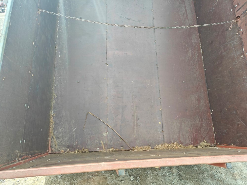 Kippikärry 1-akselinen - n. 93 HL Siisti ja näppärä - Katso video! - Farm tipping trailer/ Dumper: picture 4 Kippikärry 1-akselinen - n. 93 HL Siisti ja näppärä - Katso video! - Farm tipping trailer/ Dumper: picture 4